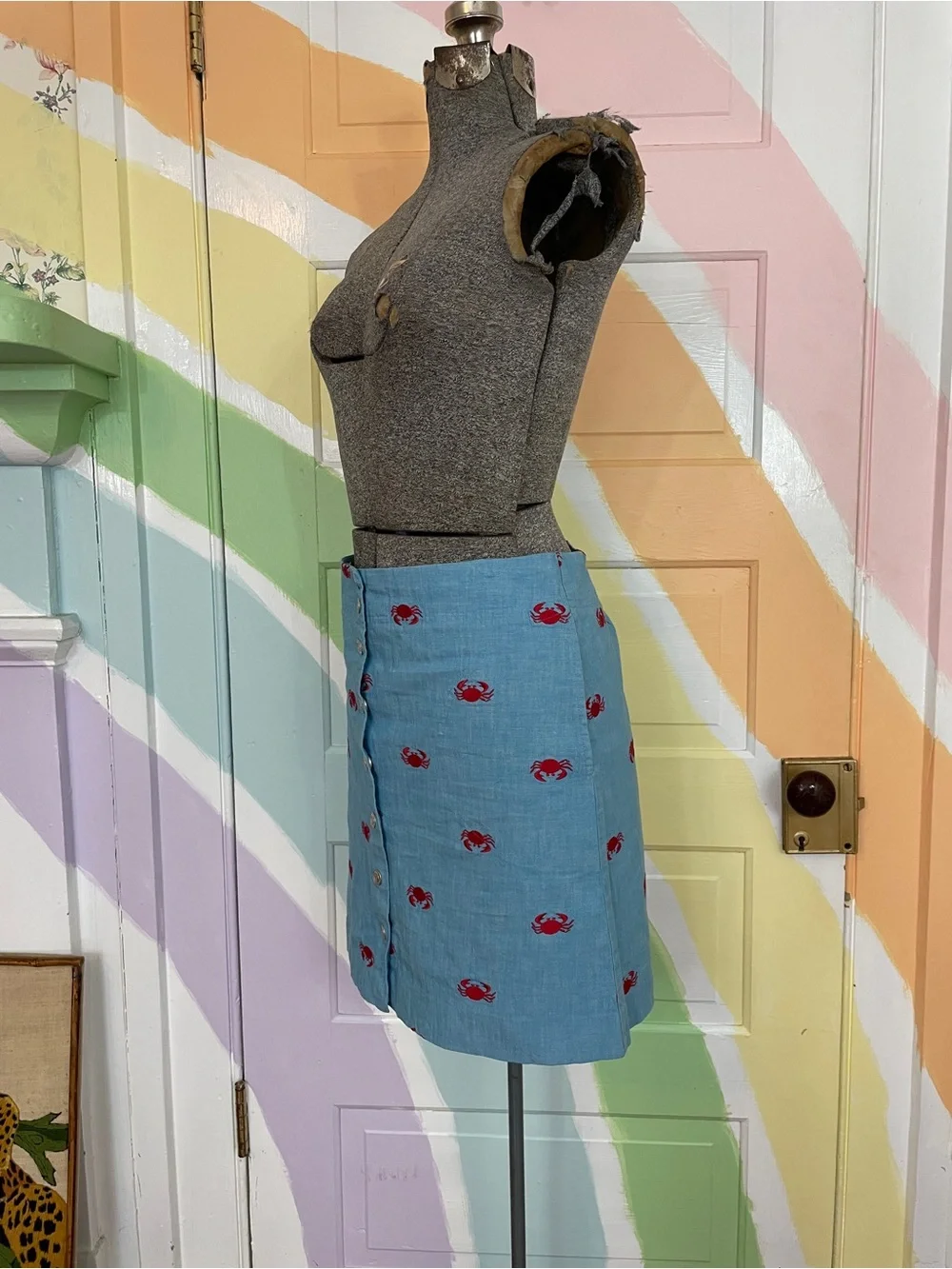 Lilly Pulitzer Chambray Embroidered Crab Snap Front Skirt White Label Sz 2 💛🎀